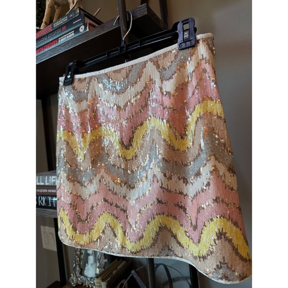 Saylor Sequin Chevron Mini Skirt Pink Nude Gray Womens Size Small - Picture 3 of 6